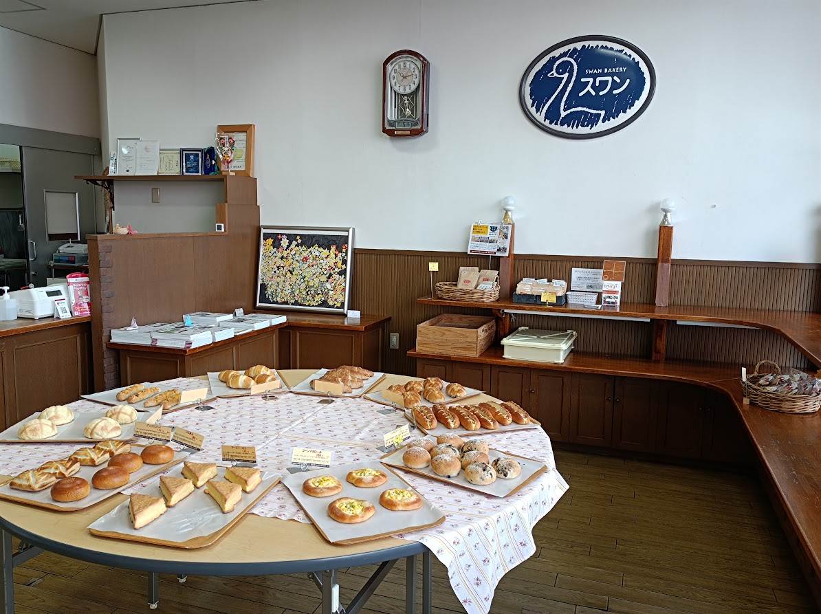 スワンベーカリー三原店