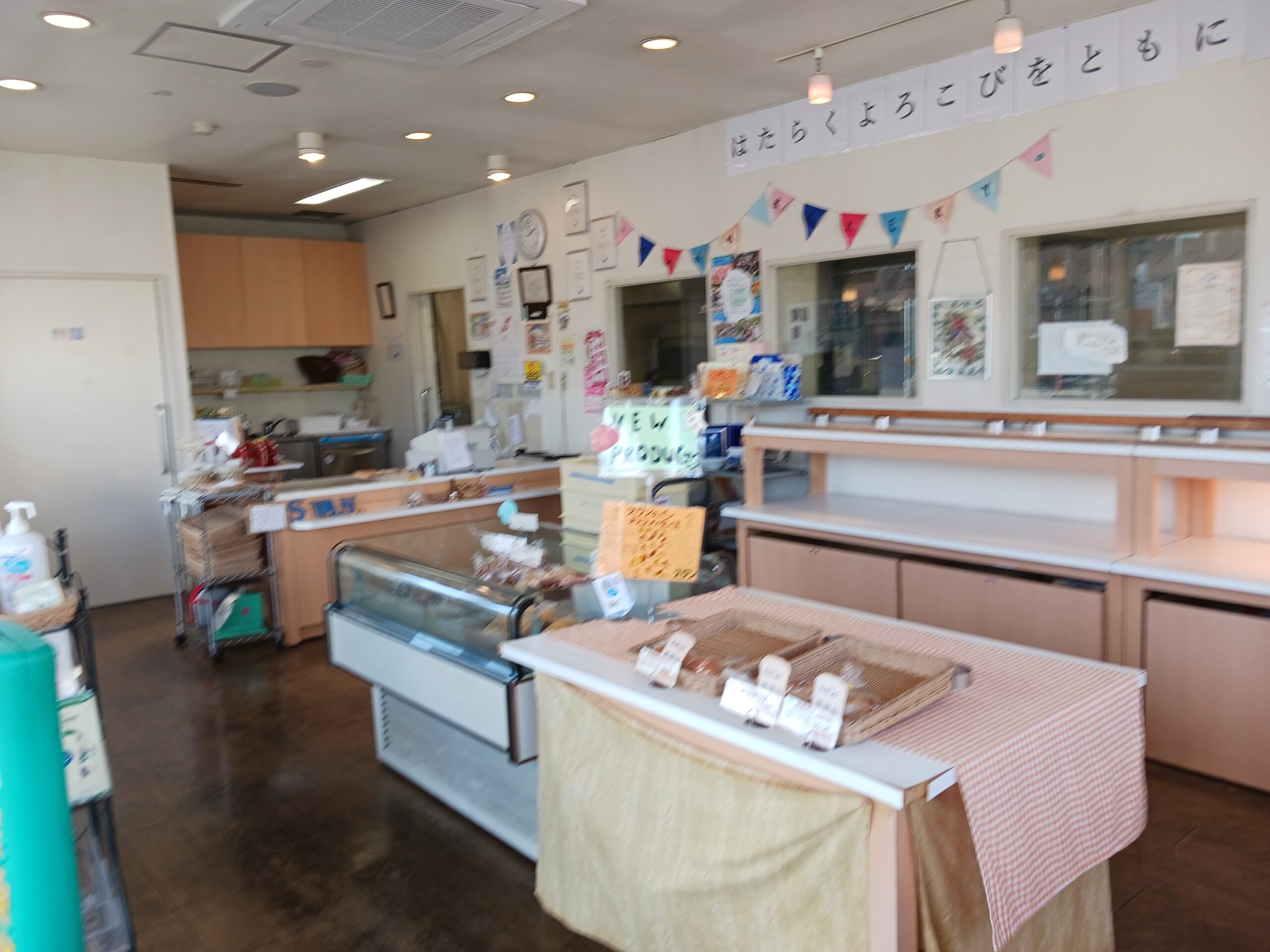 スワンベーカリー新座店