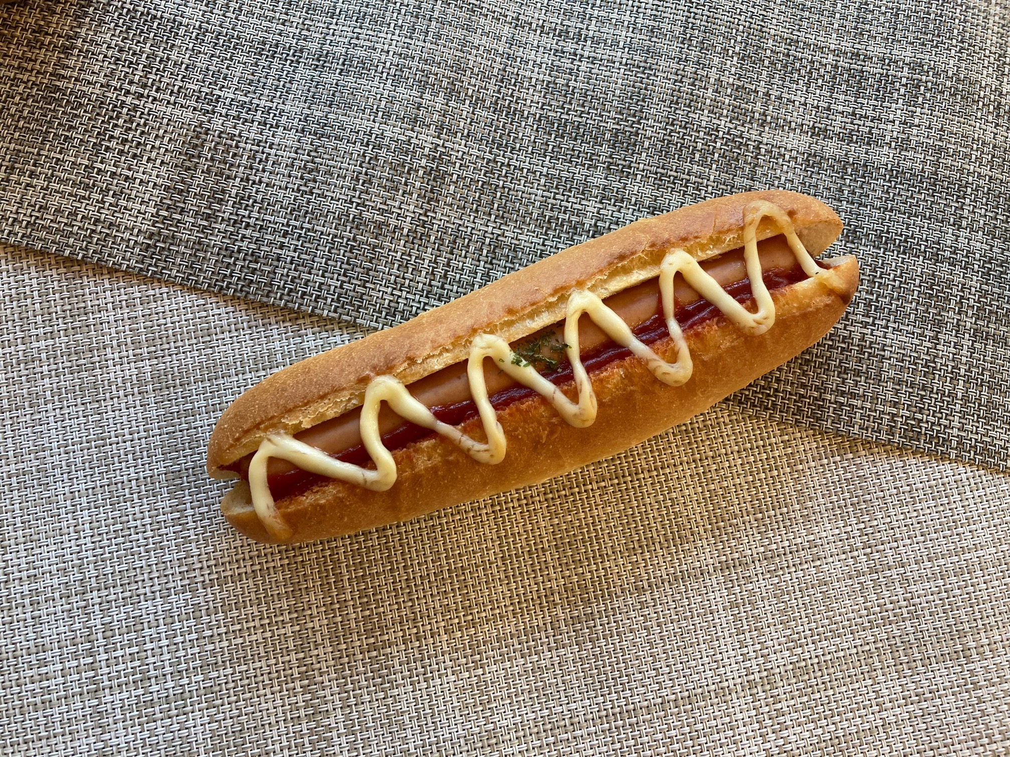 あらびきホットドック