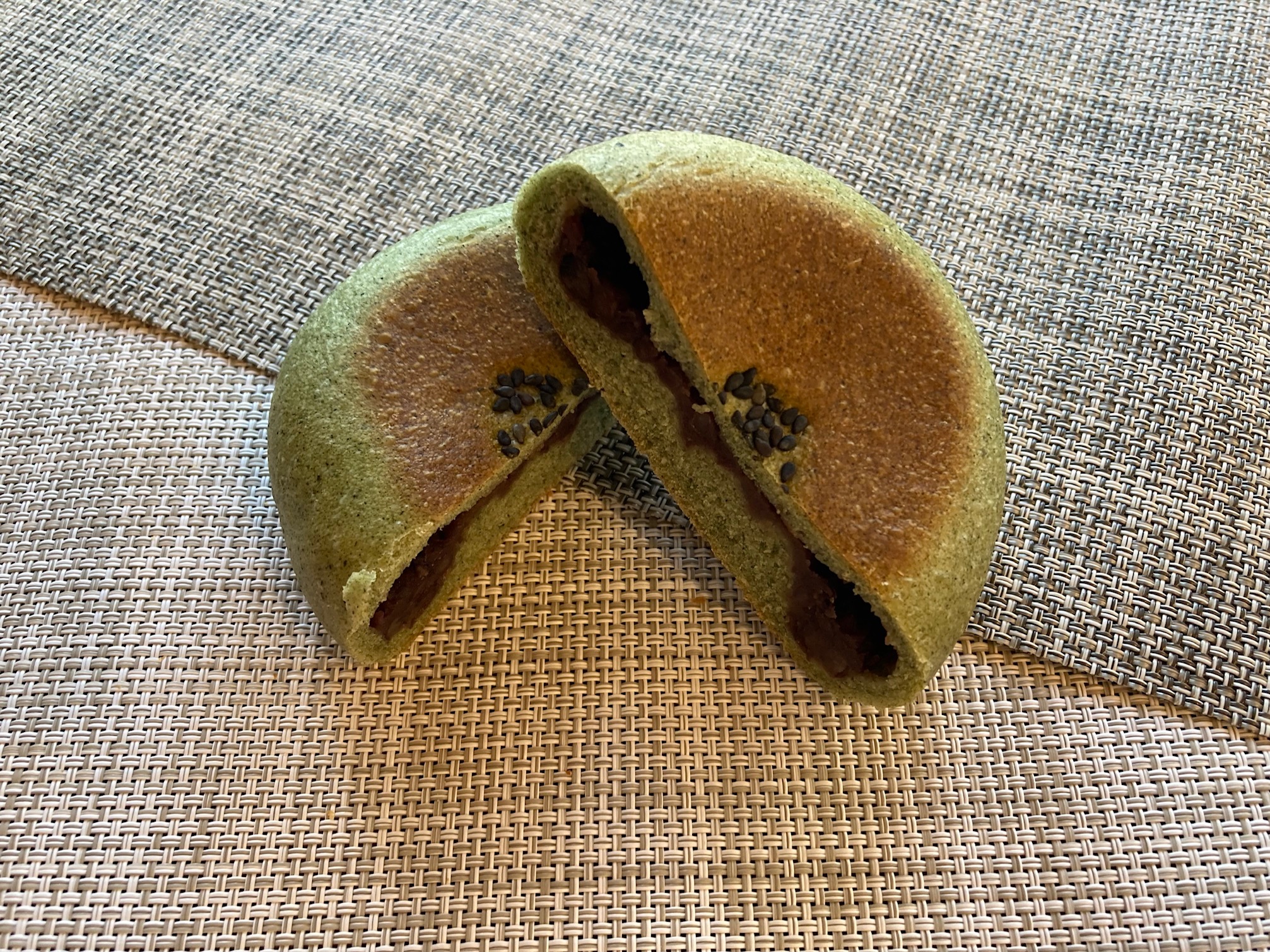 よもぎあんぱん